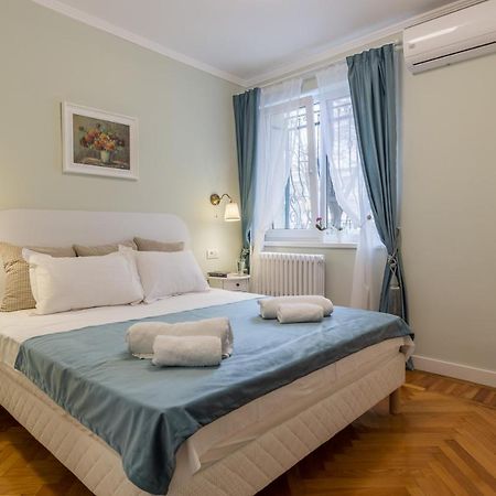 Central Stylish & Cozy One Bedroom Apartment - Adela Accommodation - Ideal For Long Stays Βουκουρέστι Εξωτερικό φωτογραφία