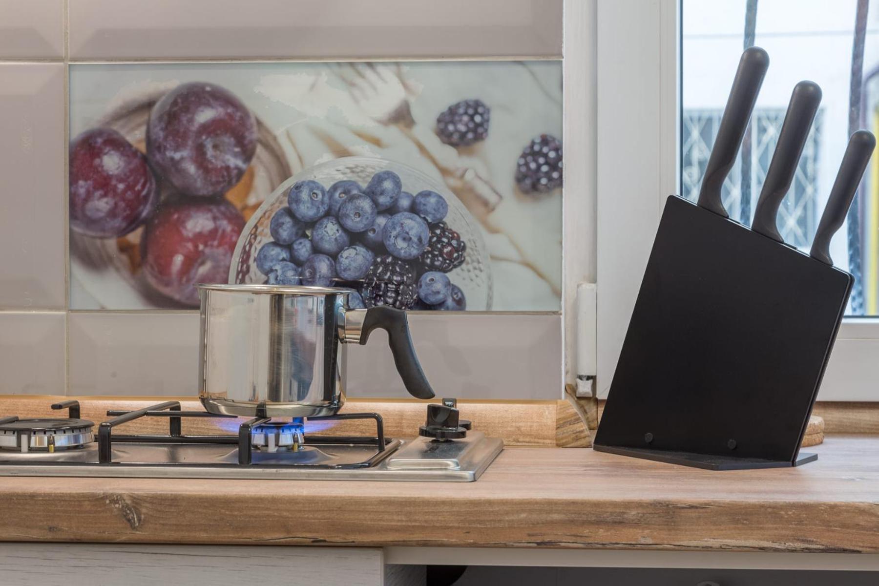 Central Stylish & Cozy One Bedroom Apartment - Adela Accommodation - Ideal For Long Stays Βουκουρέστι Εξωτερικό φωτογραφία